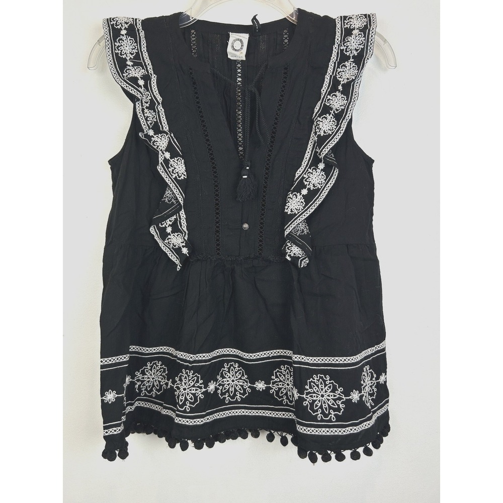 Anthropologie Akemi + Kin Top 0 Black Embroidered Boho Sleeveless Ruffle Tie